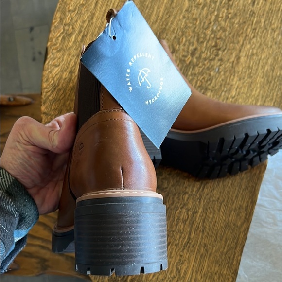 Brown Women's Ankle Boots - Picture 3 of 3